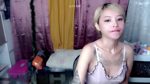 Snapshot of pinay_romancee chatting on 02-07-25, 10:40 pinay_romancee online show from 02-07-25, 10:40