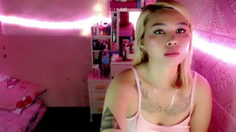 Snapshot of pinay_romancee chatting on 03-22-26, 09:13 pinay_romancee online show from 03-22-26, 09:13