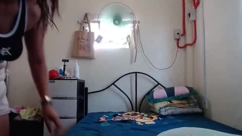 Snapshot of pinay_sexy09 chatting on 05-08-26, 06:19 pinay online show from 05-08-26, 06:19