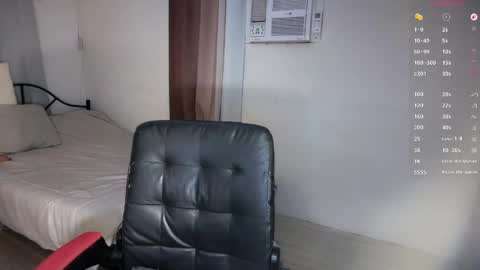 Snapshot of pinaycandice chatting on 03-12-26, 11:44 pinaycandice online show from 03-12-26, 11:44