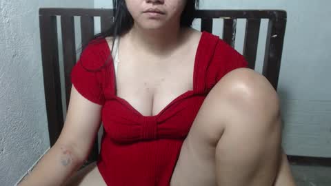 Snapshot of pinayhotcumbb chatting on 02-09-26, 06:06 mhae-mhae online show from 02-09-26, 06:06