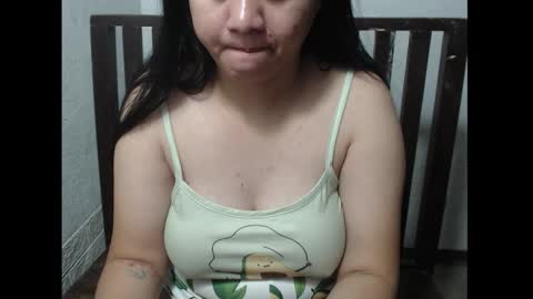 Snapshot of pinayhotcumbb chatting on 02-09-26, 06:12 mhae-mhae online show from 02-09-26, 06:12