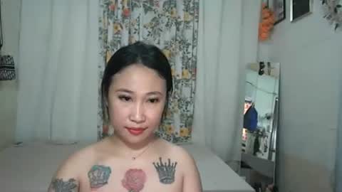 Snapshot of pinayhotty_yumie chatting on 05-21-26, 03:13 yumie online show from 05-21-26, 03:13