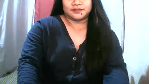 Snapshot of pinayjona chatting on 12-15-24, 12:28 pinayjona online show from 12-15-24, 12:28