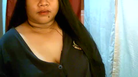 Snapshot of pinayjona chatting on 12-23-24, 02:39 pinayjona online show from 12-23-24, 02:39