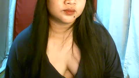 Snapshot of pinayjona chatting on 03-05-25, 11:06 pinayjona online show from 03-05-25, 11:06