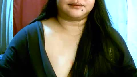 Snapshot of pinayjona chatting on 10-16-25, 10:16 pinayjona online show from 10-16-25, 10:16