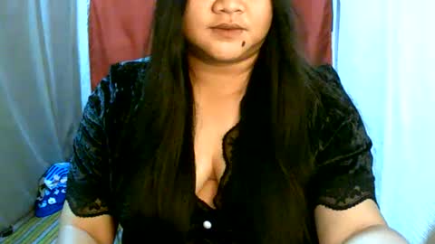 Snapshot of pinayjona chatting on 05-09-26, 11:48 pinayjona online show from 05-09-26, 11:48