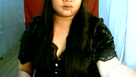 Snapshot of pinayjona chatting on 06-05-26, 12:33 pinayjona online show from 06-05-26, 12:33