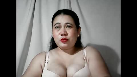 pinaymama12345 online show from 02-19-26, 11:34