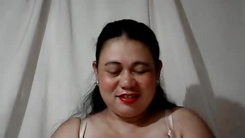 Snapshot of pinaymama12345 chatting on 07-11-26, 12:13 pinaymama12345 online show from 07-11-26, 12:13