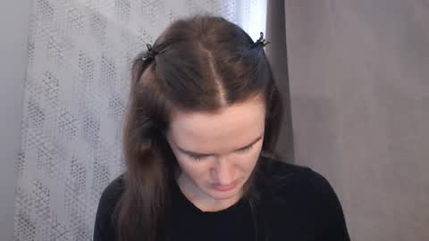       online show from 02-08-25, 09:24