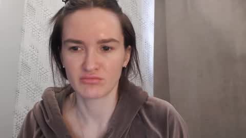       online show from 02-28-25, 06:10