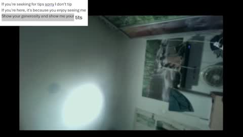 Snapshot of pini_z chatting on 01-06-25, 04:55 pini_z online show from 01-06-25, 04:55