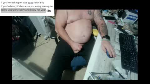 Snapshot of pini_z chatting on 01-06-25, 08:50 pini_z online show from 01-06-25, 08:50