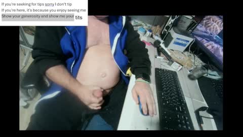 Snapshot of pini_z chatting on 01-10-25, 12:36 pini_z online show from 01-10-25, 12:36