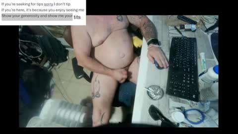 Snapshot of pini_z chatting on 01-12-25, 10:12 pini_z online show from 01-12-25, 10:12