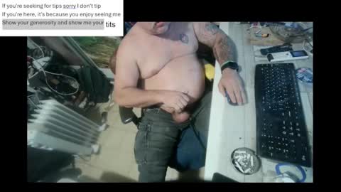 Snapshot of pini_z chatting on 01-14-25, 05:23 pini_z online show from 01-14-25, 05:23