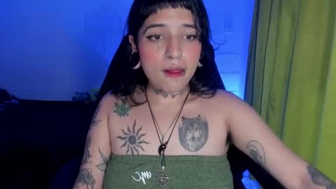 weedcandy ig y twitter xpink dustt online show from 02-20-25, 12:30