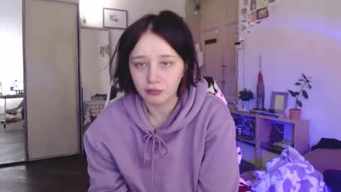 Snapshot of pink_soup chatting on 12-19-25, 05:36 Sony online show from 12-19-25, 05:36