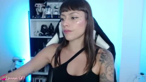 Snapshot of pinkcatlive chatting on 11-01-25, 08:44 Emily online show from 11-01-25, 08:44