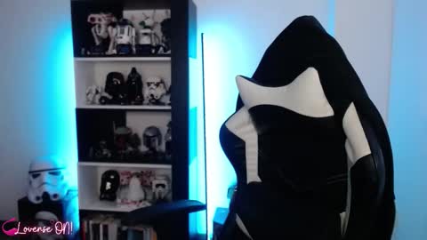 Snapshot of pinkcatlive chatting on 11-10-25, 07:57 Emily online show from 11-10-25, 07:57