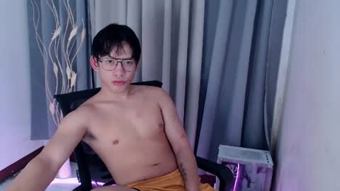 Snapshot of pinkcock_froi chatting on 06-23-26, 01:58 froi online show from 06-23-26, 01:58
