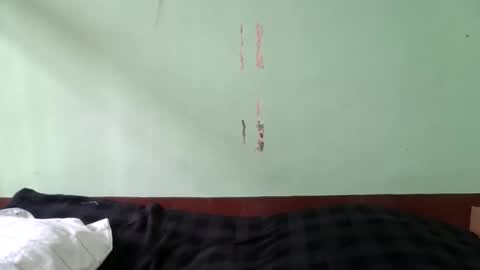 Snapshot of pinkish_shine chatting on 09-19-25, 02:57 Hi its me shine online show from 09-19-25, 02:57