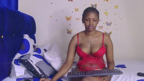 pinkkissess online show from 06-02-26, 10:23