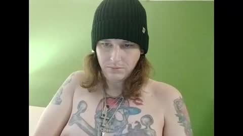 pinkpulseglobal online show from 12-20-25, 05:09