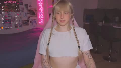 pinkvenom_ online show from 11-29-25, 08:39