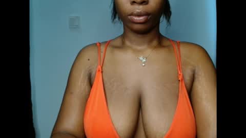 Snapshot of pinkxsugar chatting on 10-18-25, 10:05 pinkxsugar online show from 10-18-25, 10:05