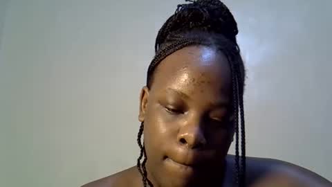 pinky_ebony13 online show from 04-28-26, 07:02