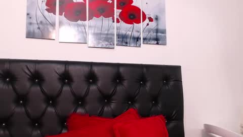 pinky_f00x online show from 10-08-25, 01:25