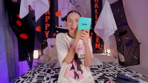 Peachy online show from 10-20-25, 04:24