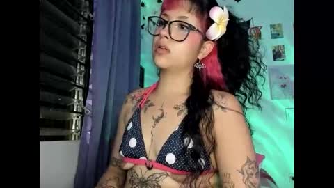 pinky_promiseex online show from 05-19-26, 01:56