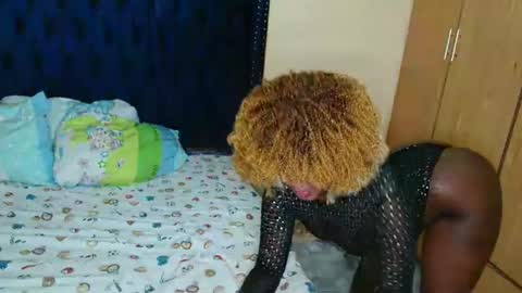 Pinky online show from 12-04-24, 01:47