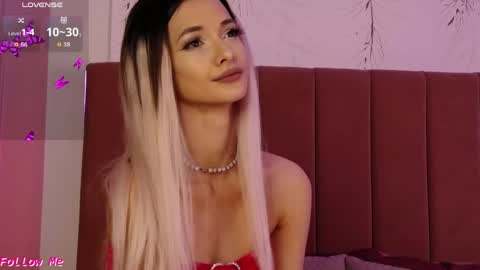 Pinky online show from 05-15-26, 06:59