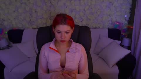 pinkytrix online show from 06-08-26, 05:41