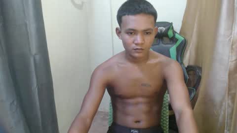 Snapshot of pinoy_fucker18 chatting on 04-11-26, 07:45 pinoy_fucker18 online show from 04-11-26, 07:45