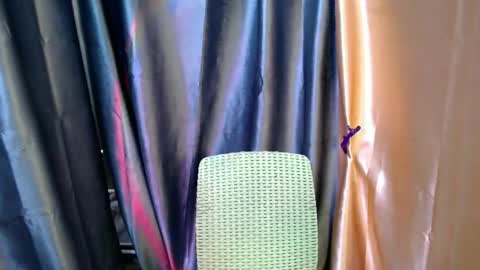 Snapshot of pinoy_fucker18 chatting on 05-06-26, 05:03 pinoy_fucker18 online show from 05-06-26, 05:03