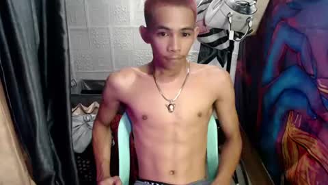 Snapshot of pinoy_oyd69 chatting on 07-09-26, 05:11 pinoy_oyd69 online show from 07-09-26, 05:11