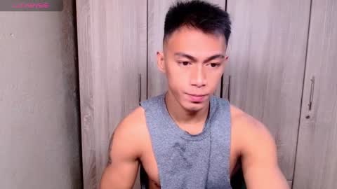 Snapshot of pinoymilker chatting on 03-09-25, 05:00 ethan online show from 03-09-25, 05:00