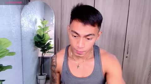 Snapshot of pinoymilker chatting on 09-12-25, 02:44 ethan online show from 09-12-25, 02:44