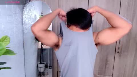 Snapshot of pinoymilker chatting on 09-24-25, 03:54 ethan online show from 09-24-25, 03:54