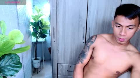 Snapshot of pinoymilker chatting on 02-02-26, 10:58 ethan online show from 02-02-26, 10:58