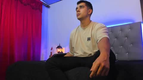 pipe_320 online show from 02-19-25, 02:33