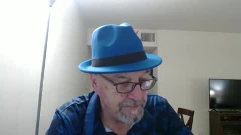 Snapshot of pipewizard chatting on 01-27-25, 12:01 pipewizard online show from 01-27-25, 12:01
