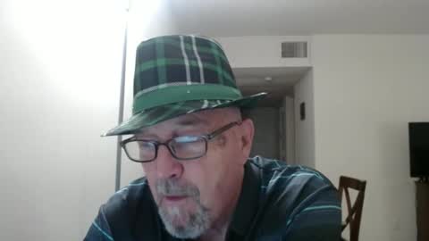 Snapshot of pipewizard chatting on 02-23-25, 12:19 pipewizard online show from 02-23-25, 12:19