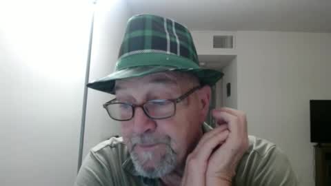Snapshot of pipewizard chatting on 02-28-25, 12:10 pipewizard online show from 02-28-25, 12:10